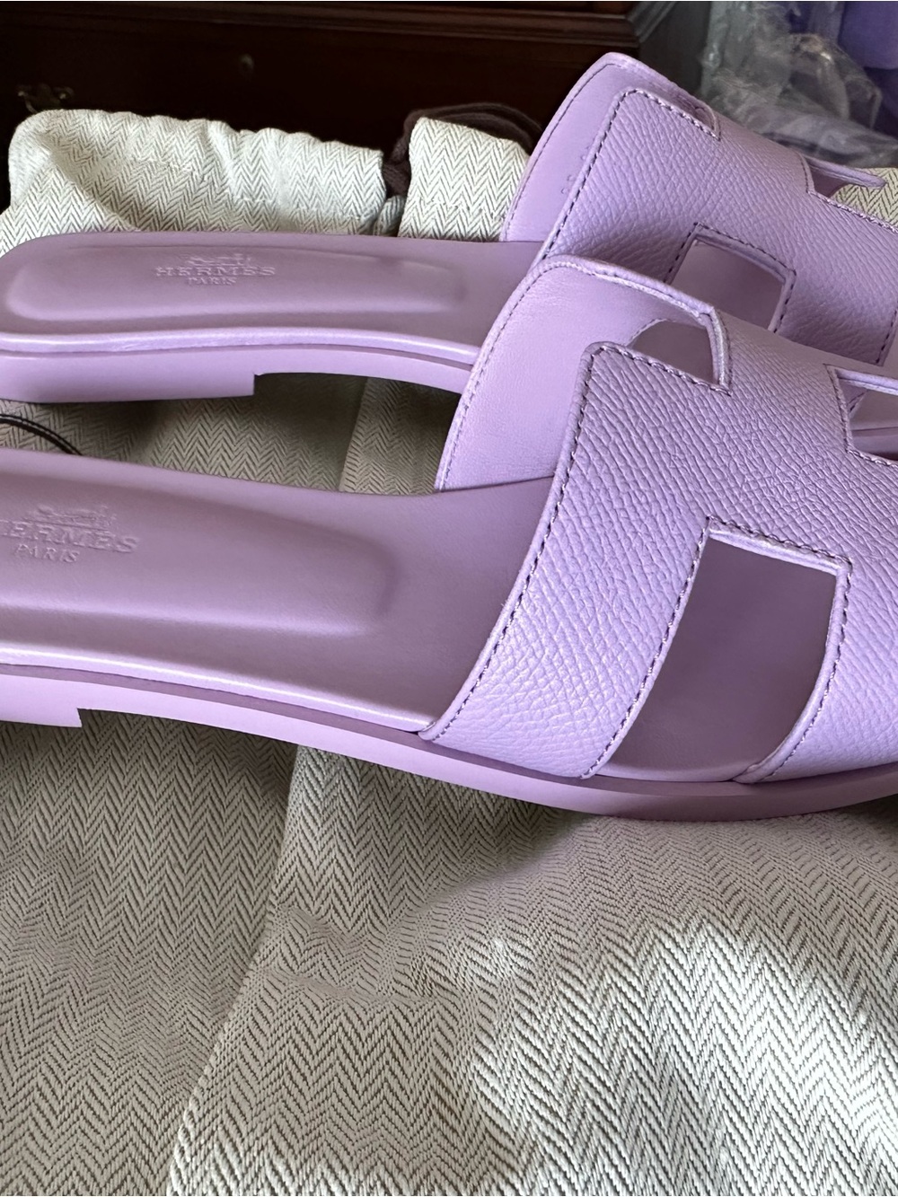 Hermes Lilac Oran Slide Sandals - Picture 2 of 9